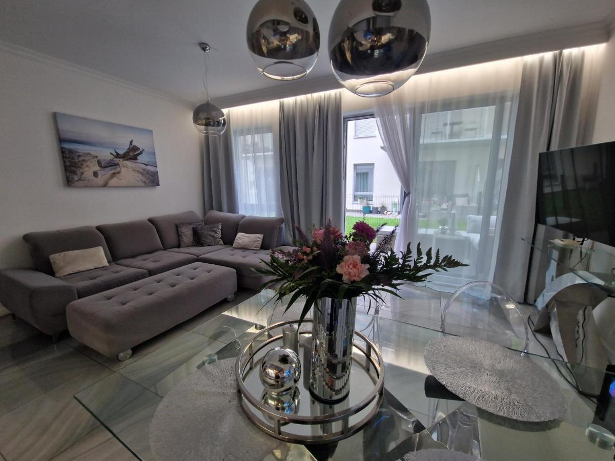 Maxim Apartment Pobierowo Exterior foto